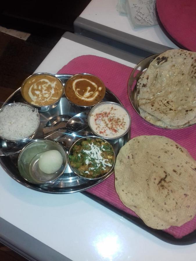Hotel The Shivaay - Delight Inn Rishikesh Bagian luar foto