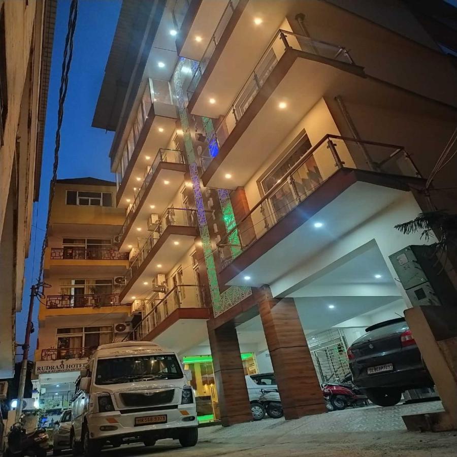 Hotel The Shivaay - Delight Inn Rishikesh Bagian luar foto