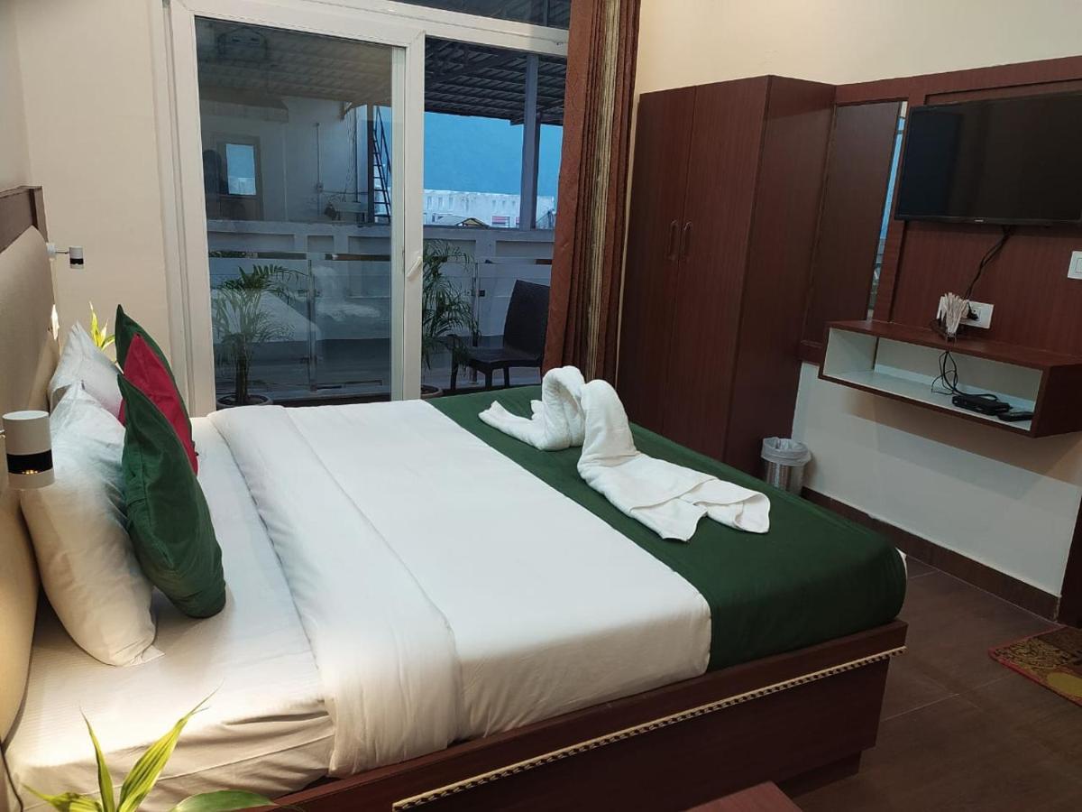 Hotel The Shivaay - Delight Inn Rishikesh Bagian luar foto
